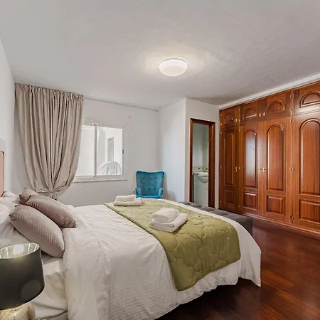 Villa Dictador Sauzal