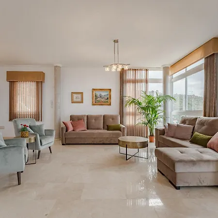 Sunset Horizon Retreat By Eden Villa *