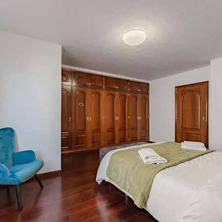 Sunset Horizon Retreat By Eden Sauzal