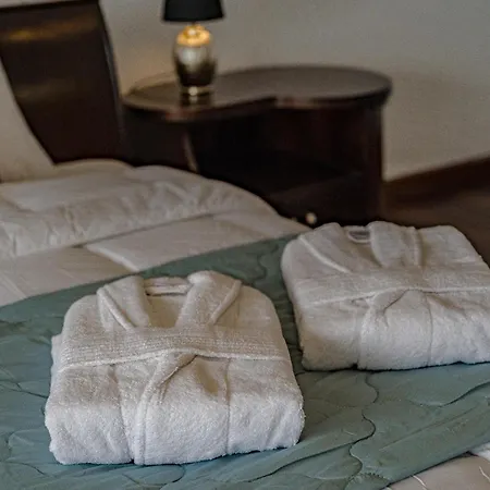 Sunset Horizon Retreat By Eden *